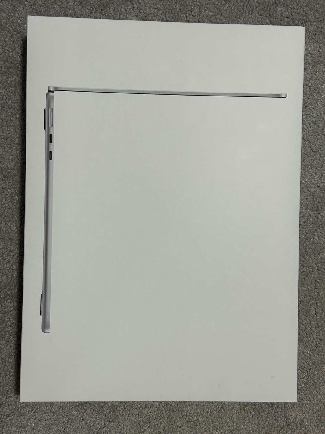 MacBook Air 13 inch - photo 2