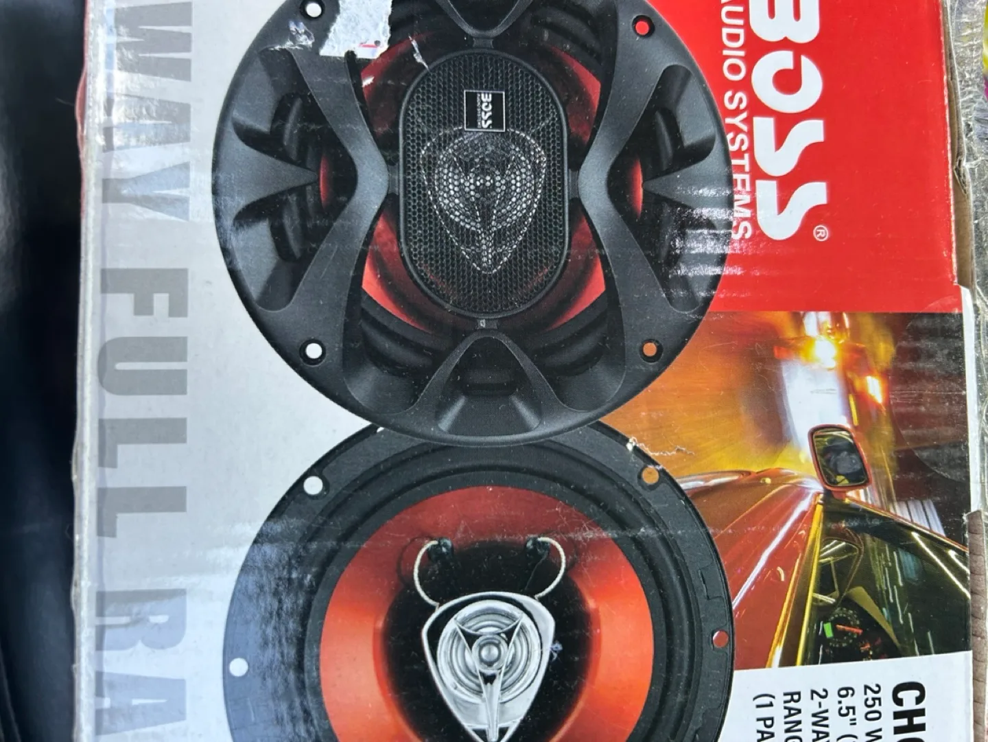 Boss Audio Systems CH6520 6.5 inch 2-Way Full Range Speakers thumbnail