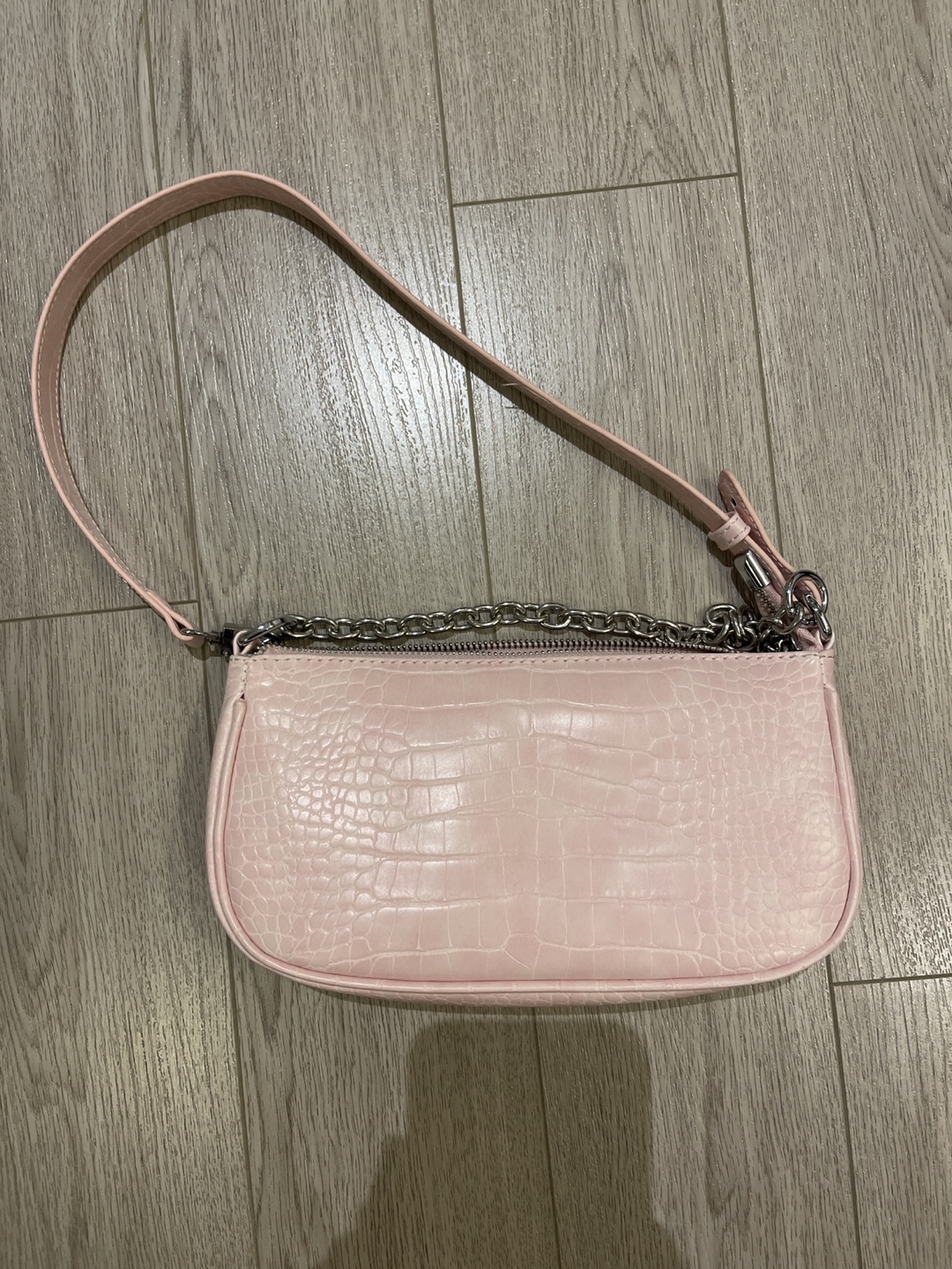 Pink Chain Strap shoulder Bag