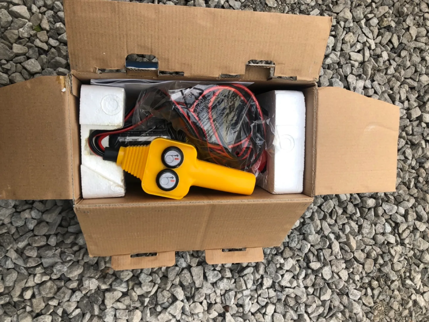 Certified 1500 lb Utility Winch image indicator(3)