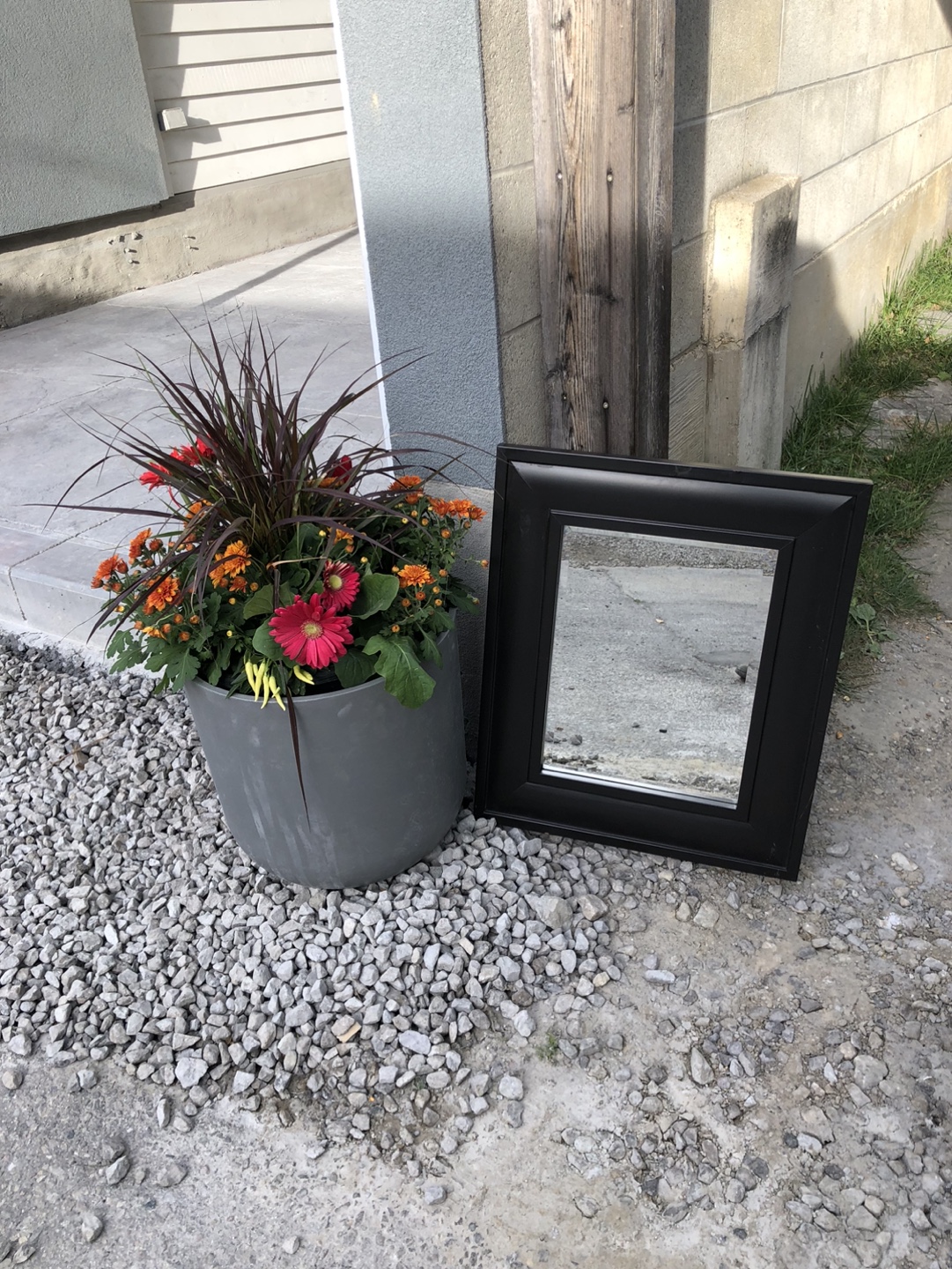 Black framed mirror - photo 2
