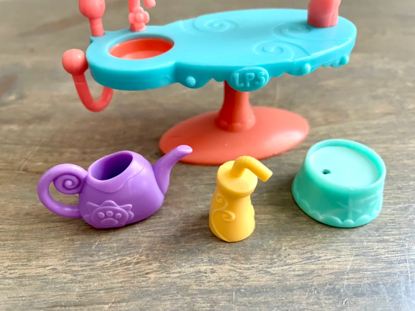 Littlest Pet Shop Salon Sink & Accessories image indicator(2)