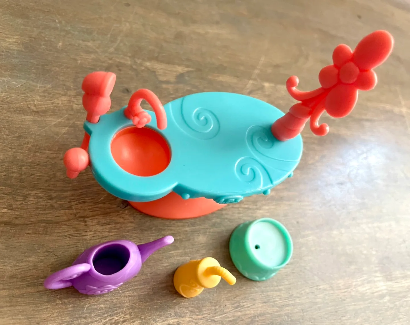 Littlest Pet Shop Salon Sink & Accessories image indicator(3)