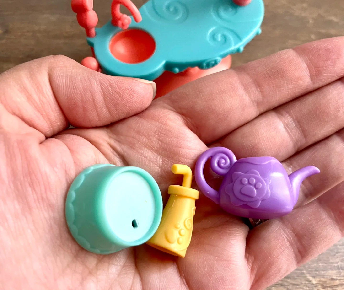 Littlest Pet Shop Salon Sink & Accessories image indicator(4)