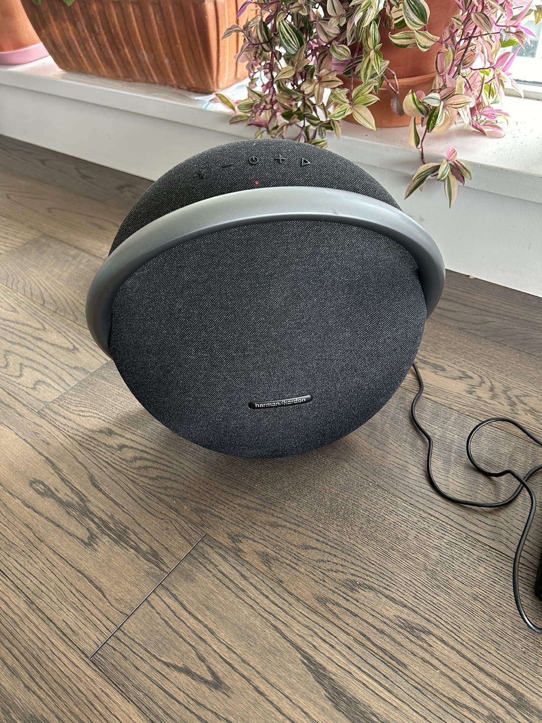 Harman Kardon Onyx Studio 7 Bluetooth Speaker - photo 2