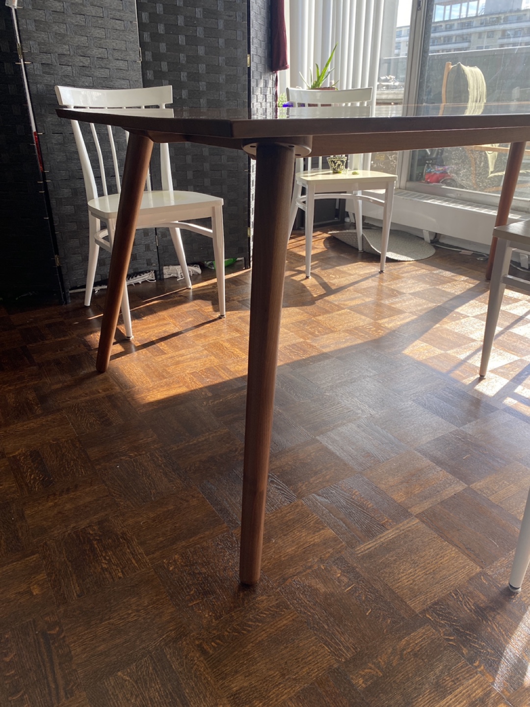 Mid-Century Modern Dining Table - photo 4