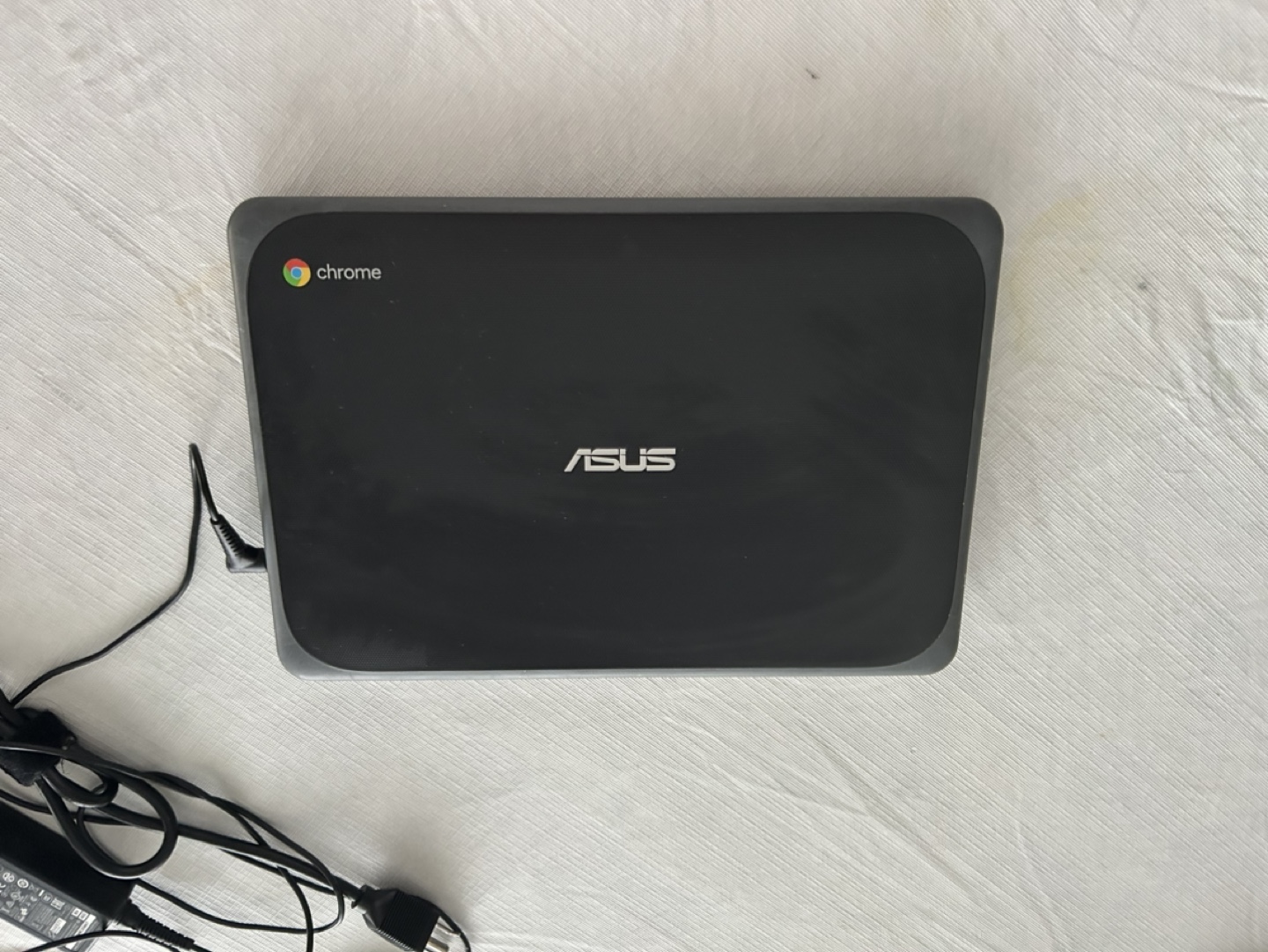 ASUS Chromebook - photo 2