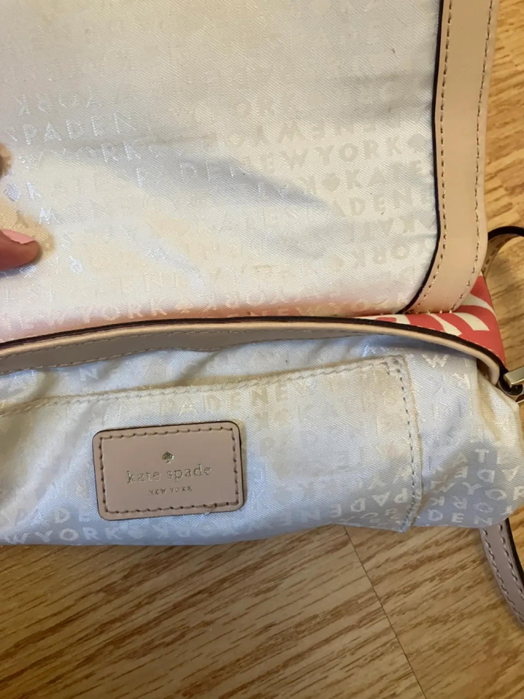 Kate Spade Grant Street Peony Palm Crossbody Bag image indicator(6)