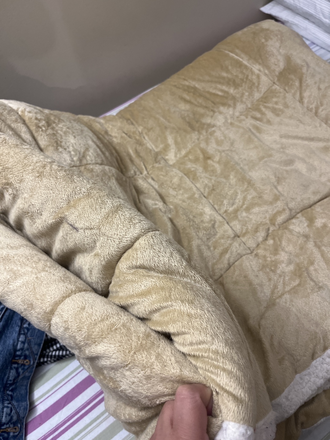 Tan Sherpa Fleece Blanket - photo 2