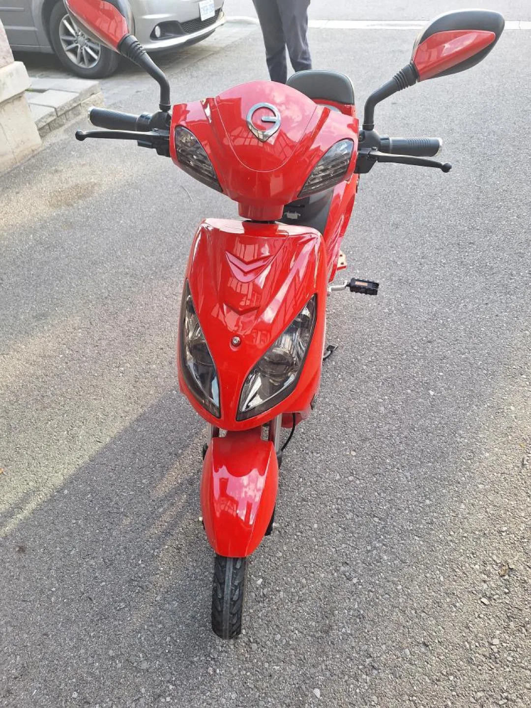 Electric Vespa image indicator(2)