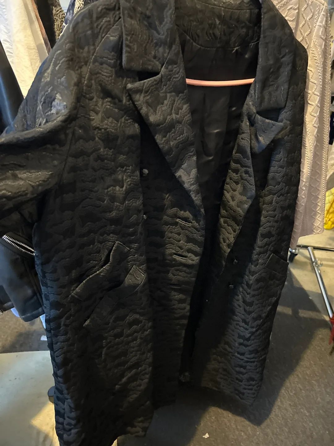 Vintage White Embroidered Jacket image indicator(6)