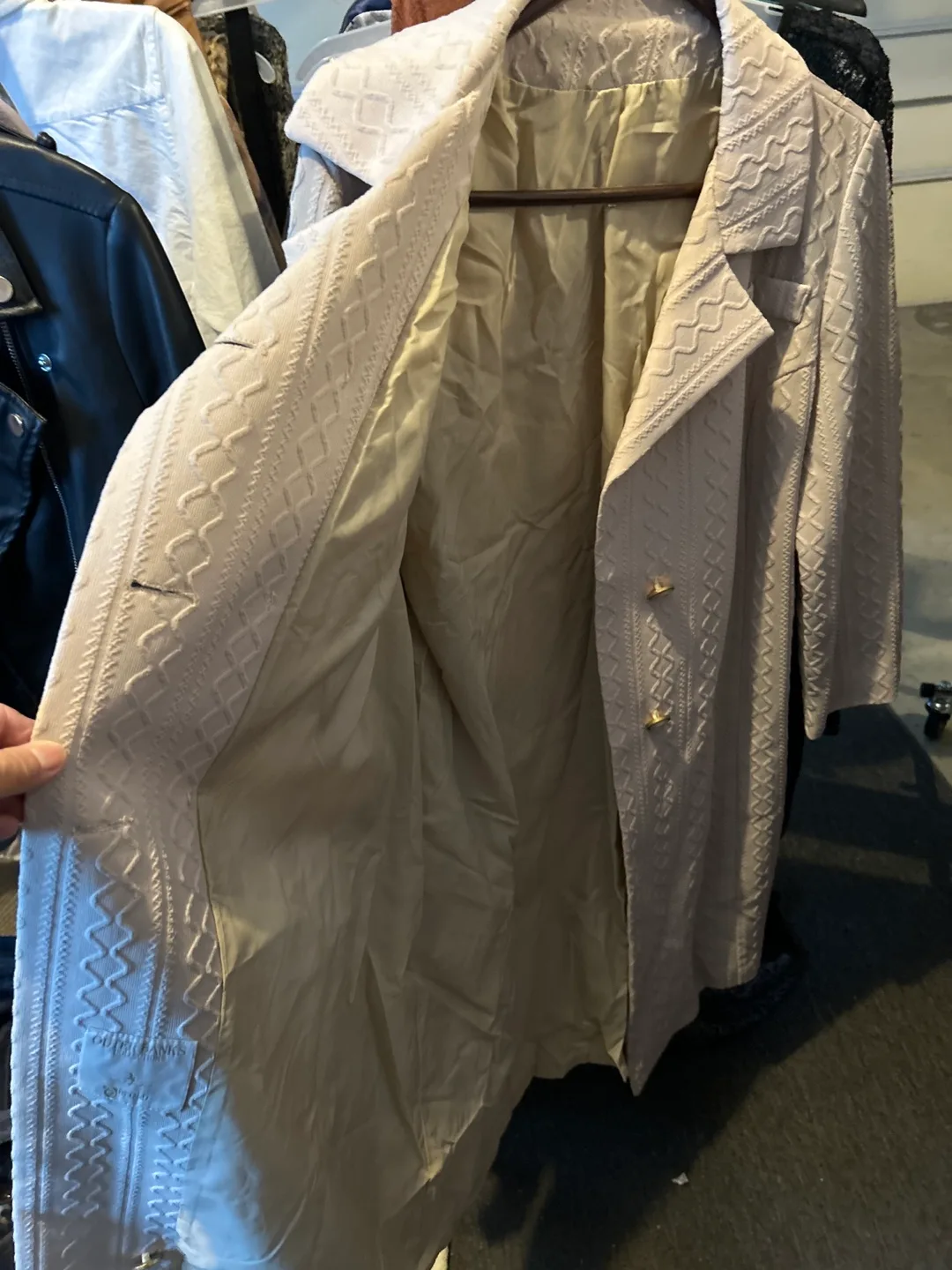 Vintage White Embroidered Jacket image indicator(2)