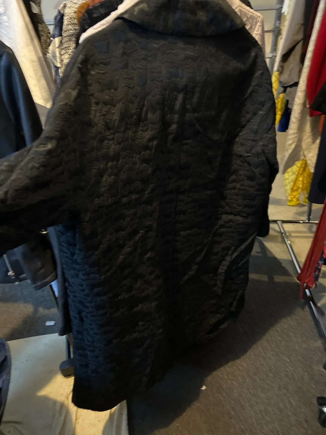 Vintage White Embroidered Jacket image indicator(9)