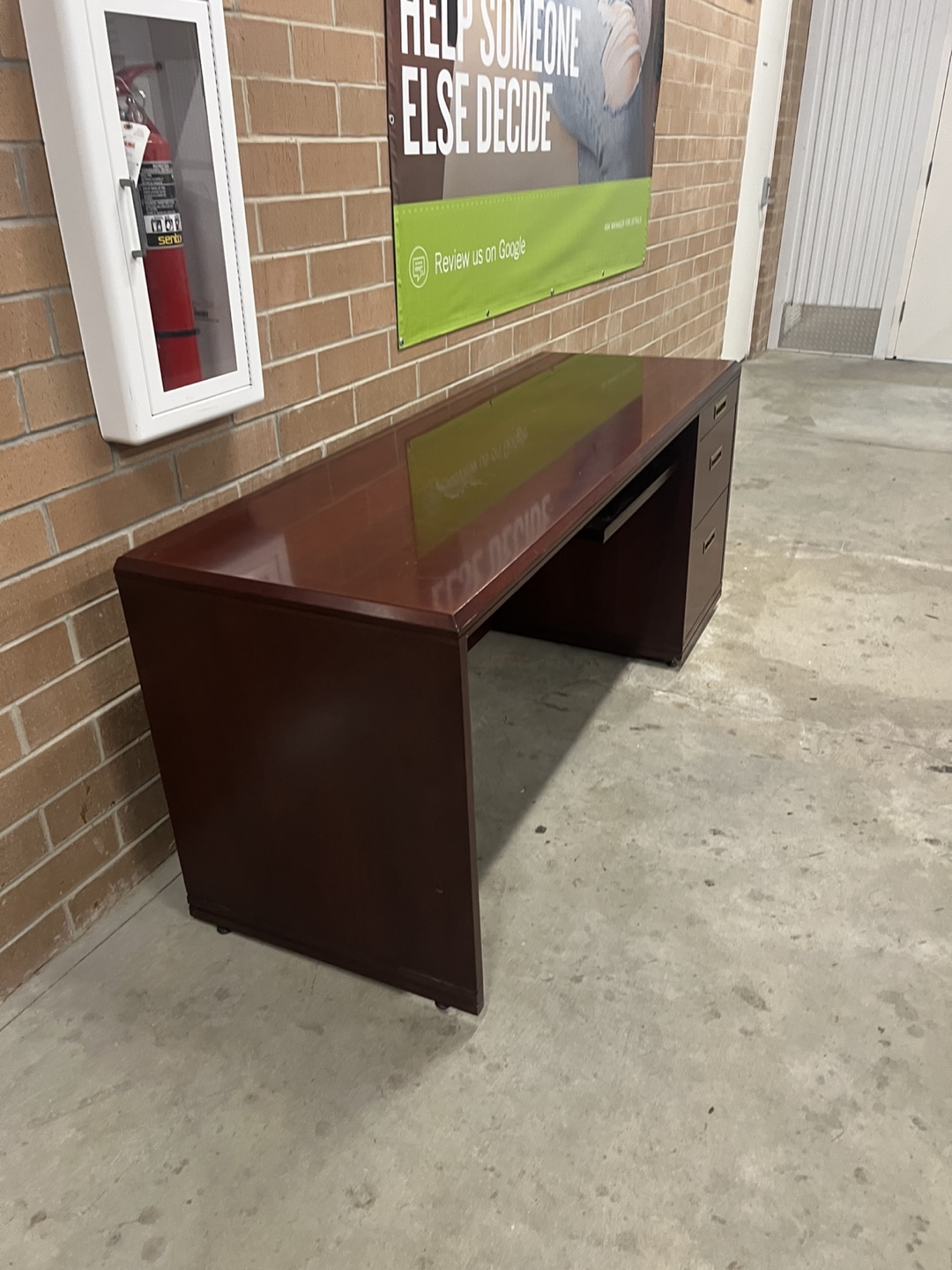 Poli executive desk w/drawers - photo 3