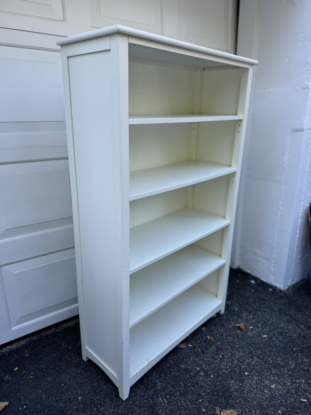 White Bookshelf - photo 2