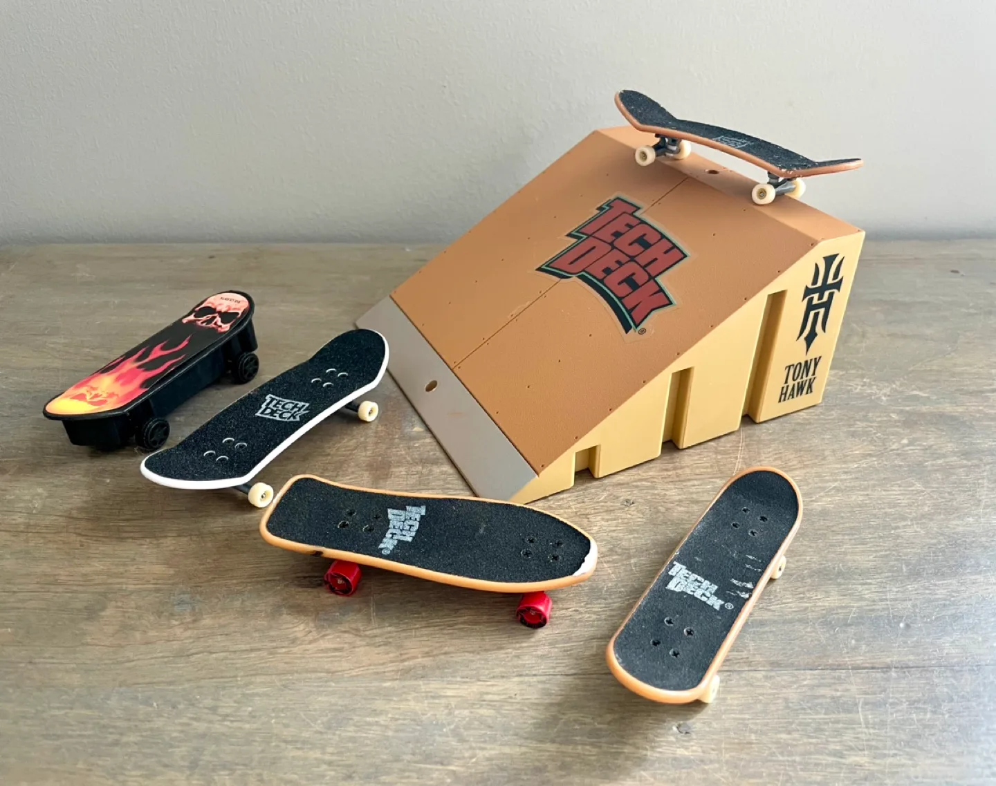 Tech Deck Tony Hawk Mixed Finger Board Toy Bundle thumbnail