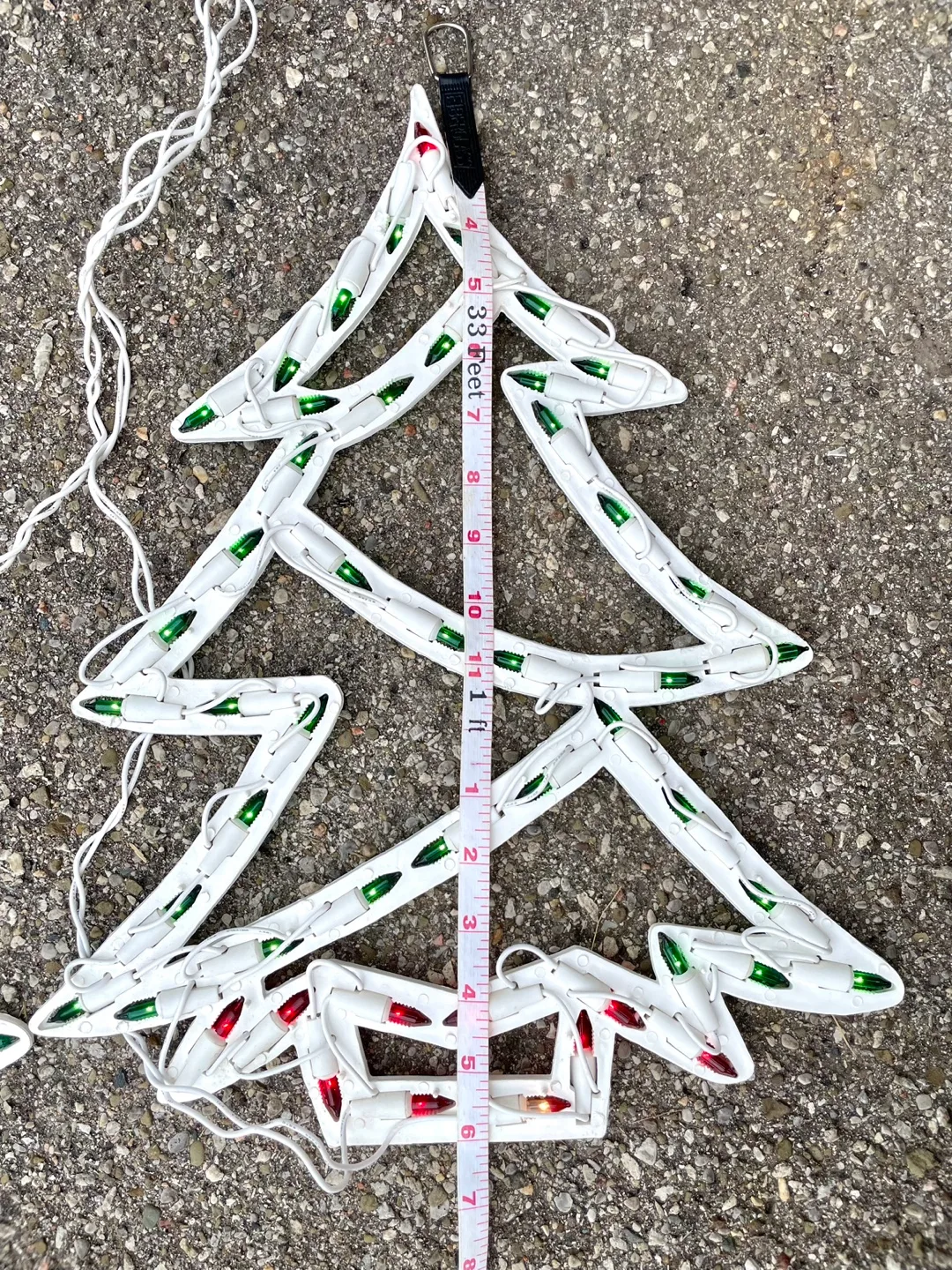 NOMA Expressions Silhouette Indoor Window Christmas Tree Lights image indicator(2)