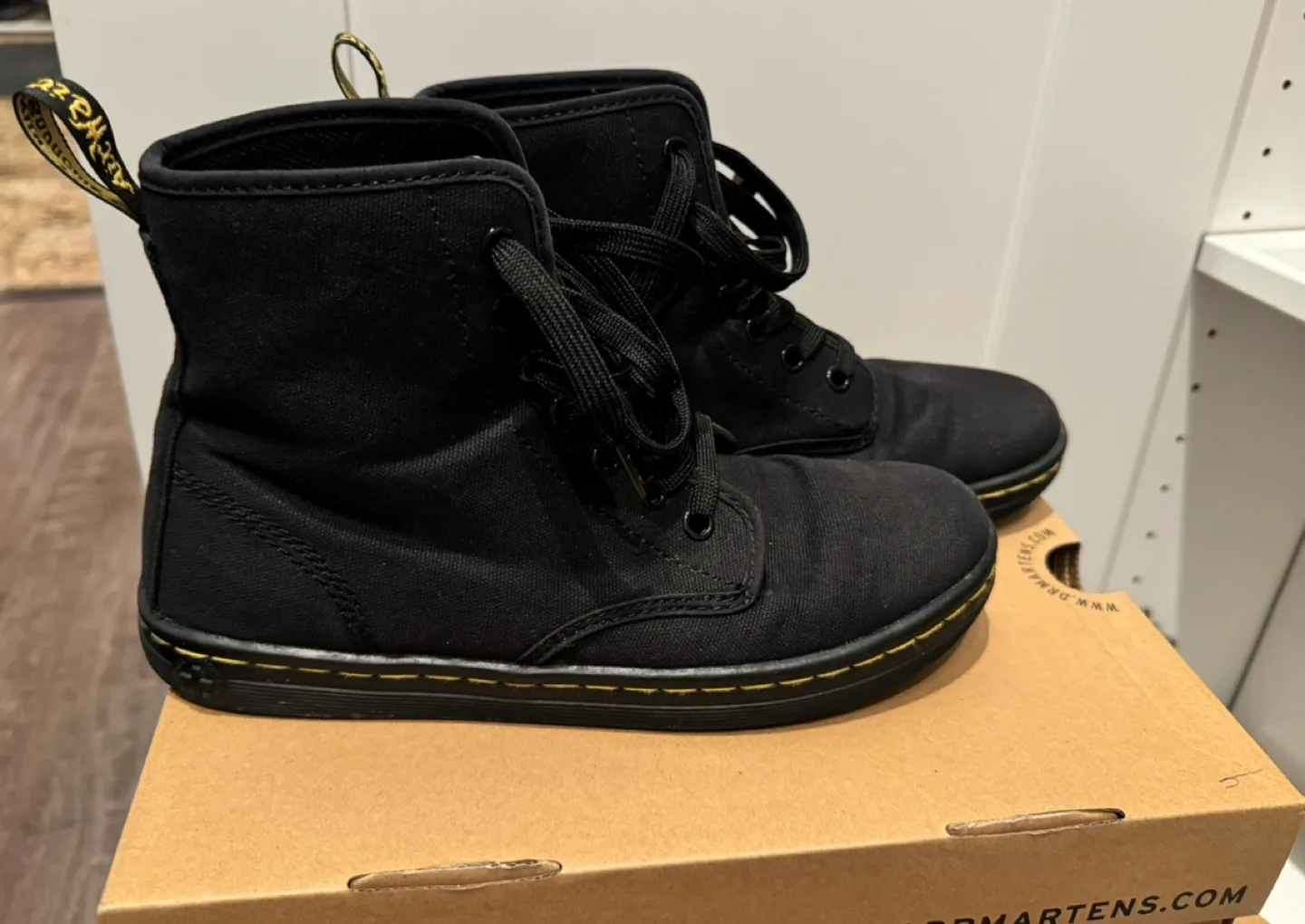 Dr. Martens Shoreditch Canvas Boots - Black - Size USA 7 thumbnail