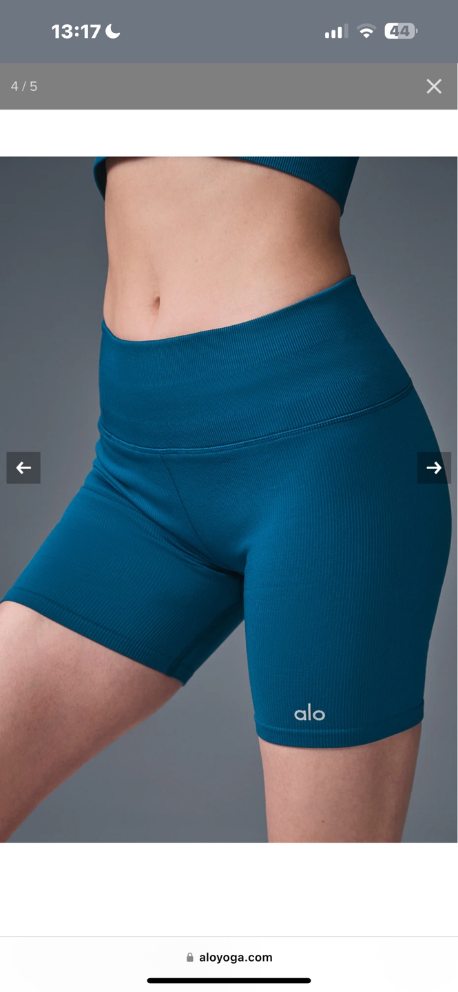 Alo Yoga Ribbed Bra and Shorts Set - photo 5