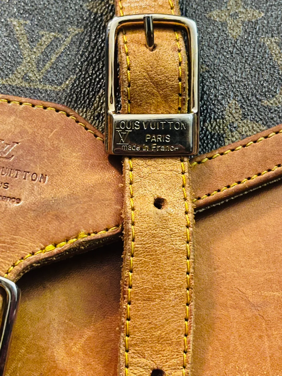 ⭐️LOUIS VUITTON SHOULDER BAG POCKETBOOK PURSE⭐️ image indicator(6)