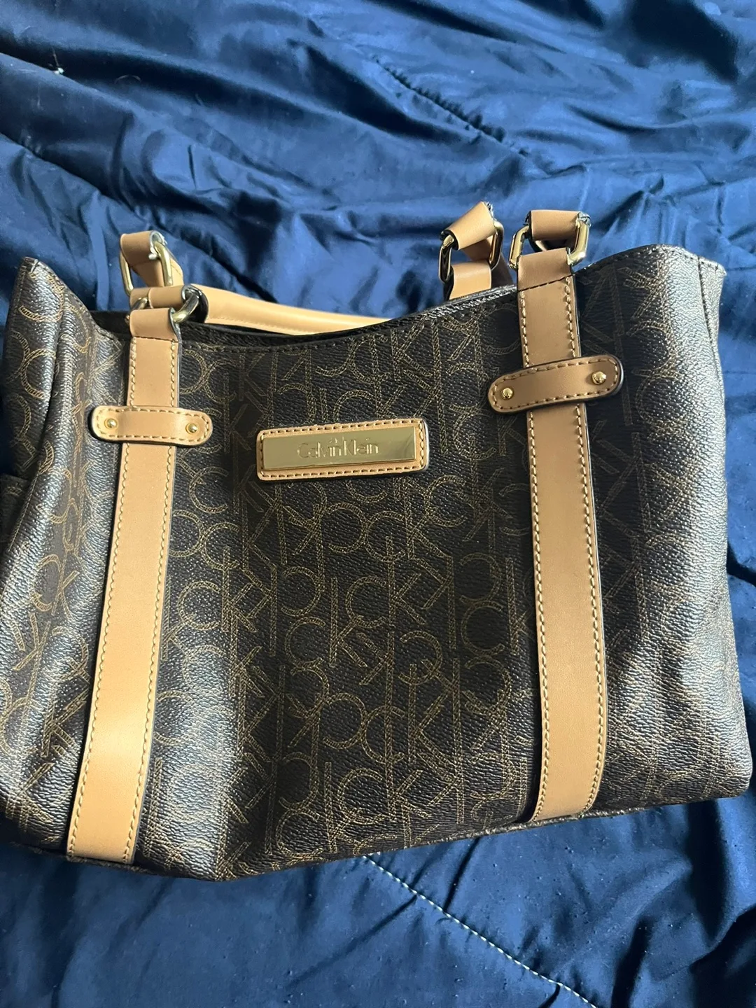 Calvin Klein Brown Handbag image indicator(2)