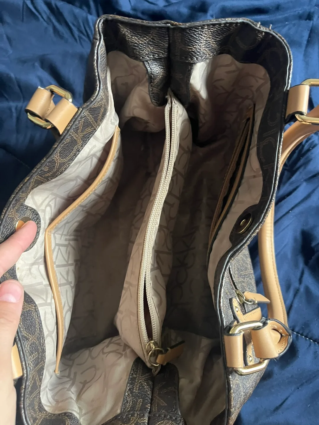 Calvin Klein Brown Handbag image indicator(4)