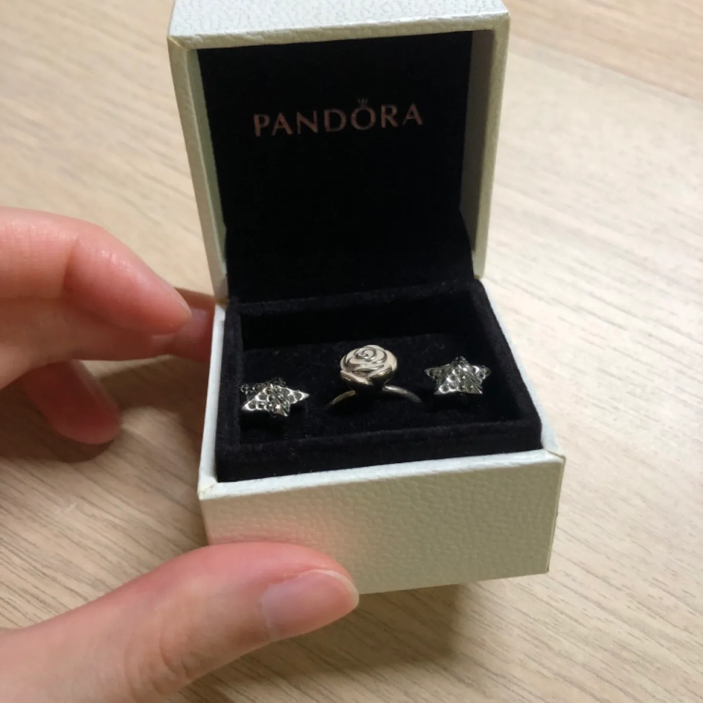 Pandora Rose Ring & Star Earring Set thumbnail