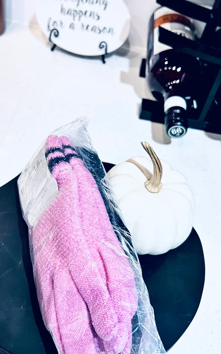 🍓NEW! MARCUS NEW YORK SET! Tinsley Glove & Sock Set FREE GIFT image indicator(2)