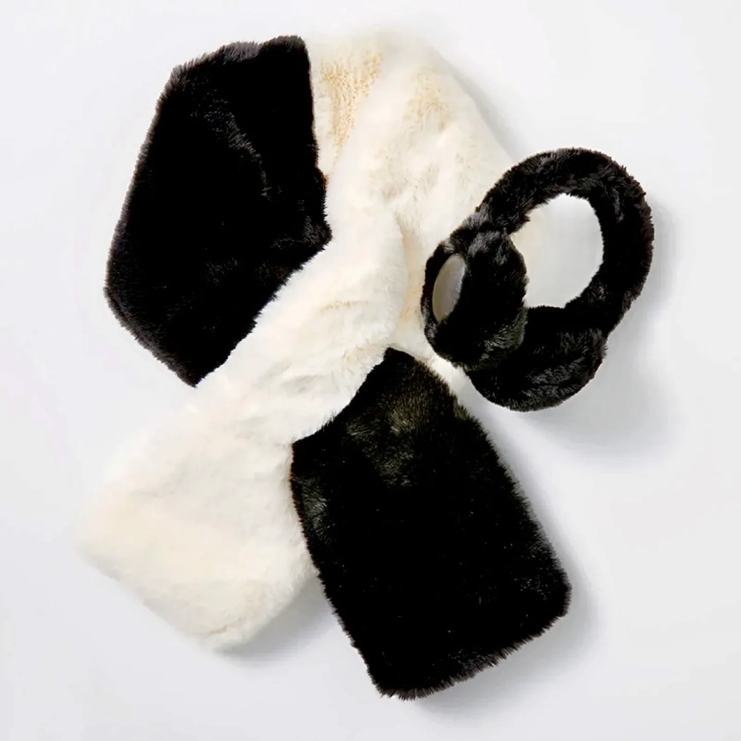 🍓BRAND NEW SET! REG $177 Designer Fur Scarf & Earmuff image indicator(4)