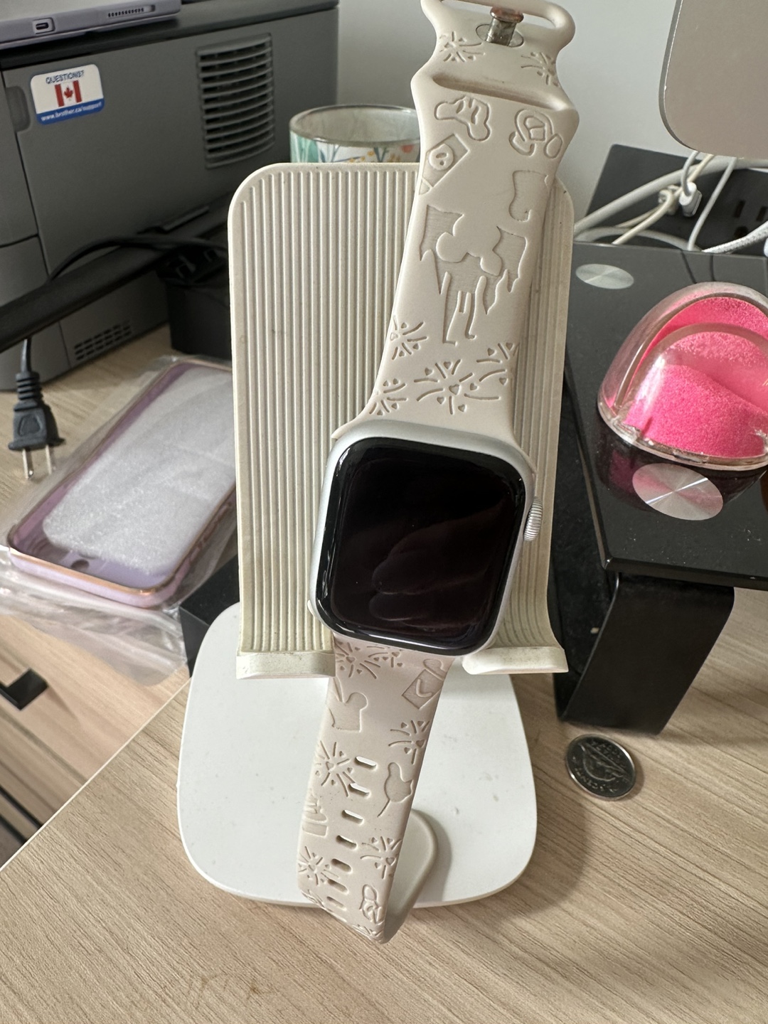 Apple Watch Series 6 with Band - photo 3