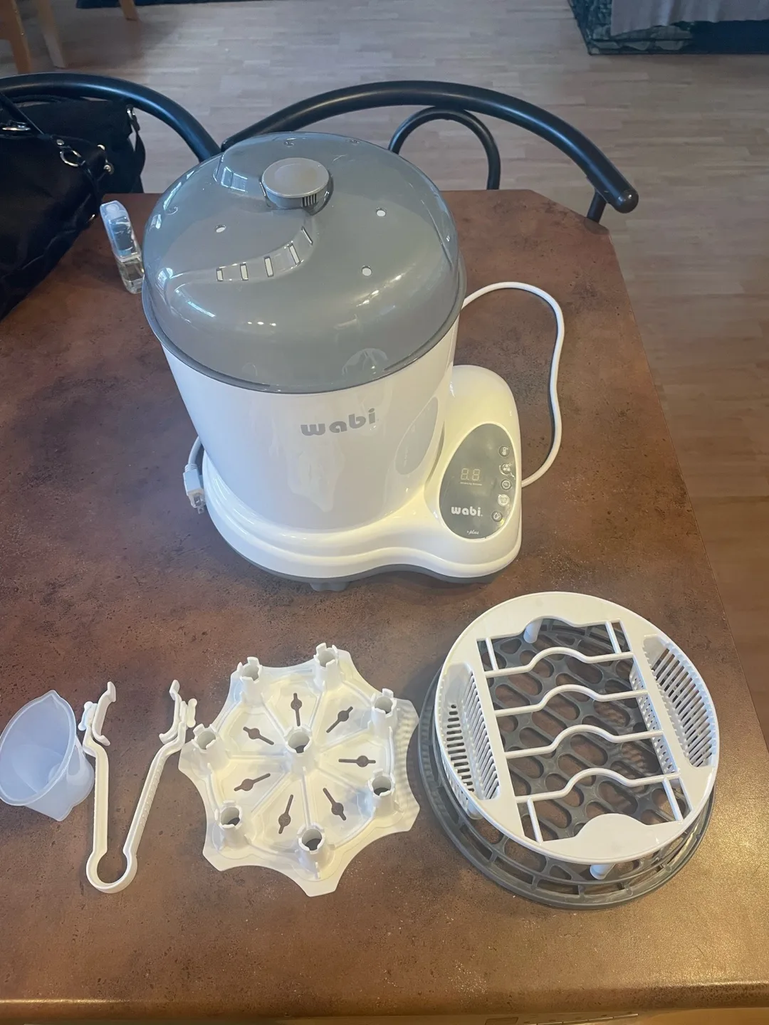 Wabi Baby Bottle Sterilizer thumbnail
