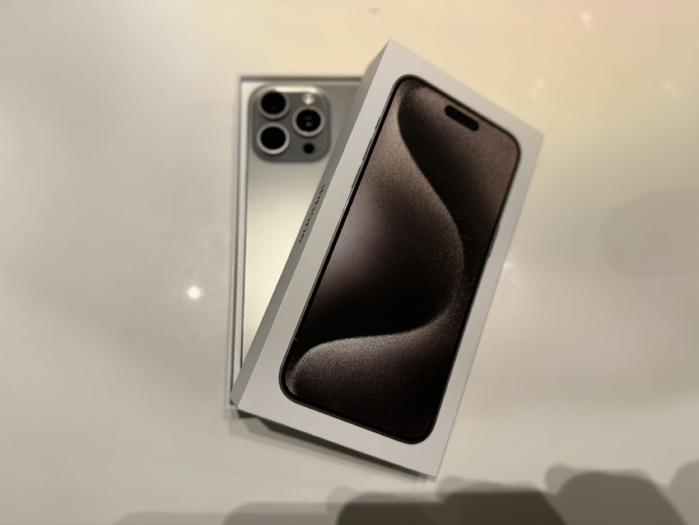 iPhone 15 Pro Max 512 GB Natural Titanium - photo 3