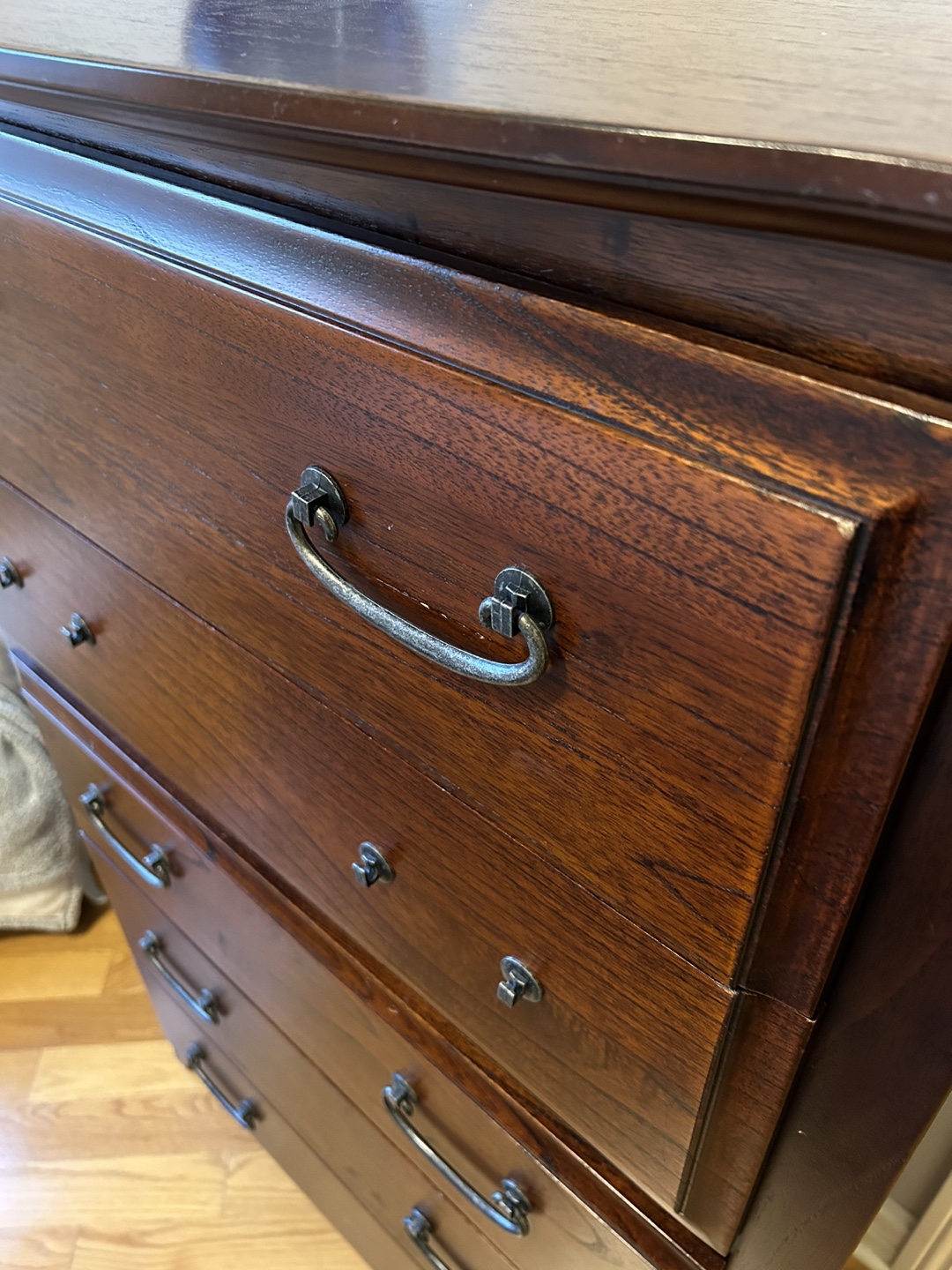 Solid Wood 5-Drawer Dresser - photo 3