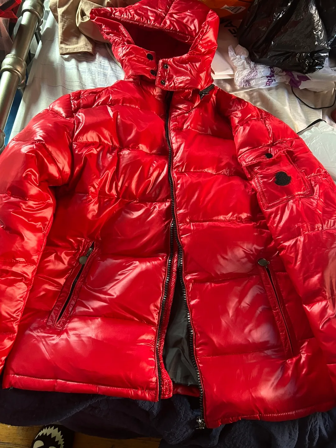 Red Puffer Jacket image indicator(2)