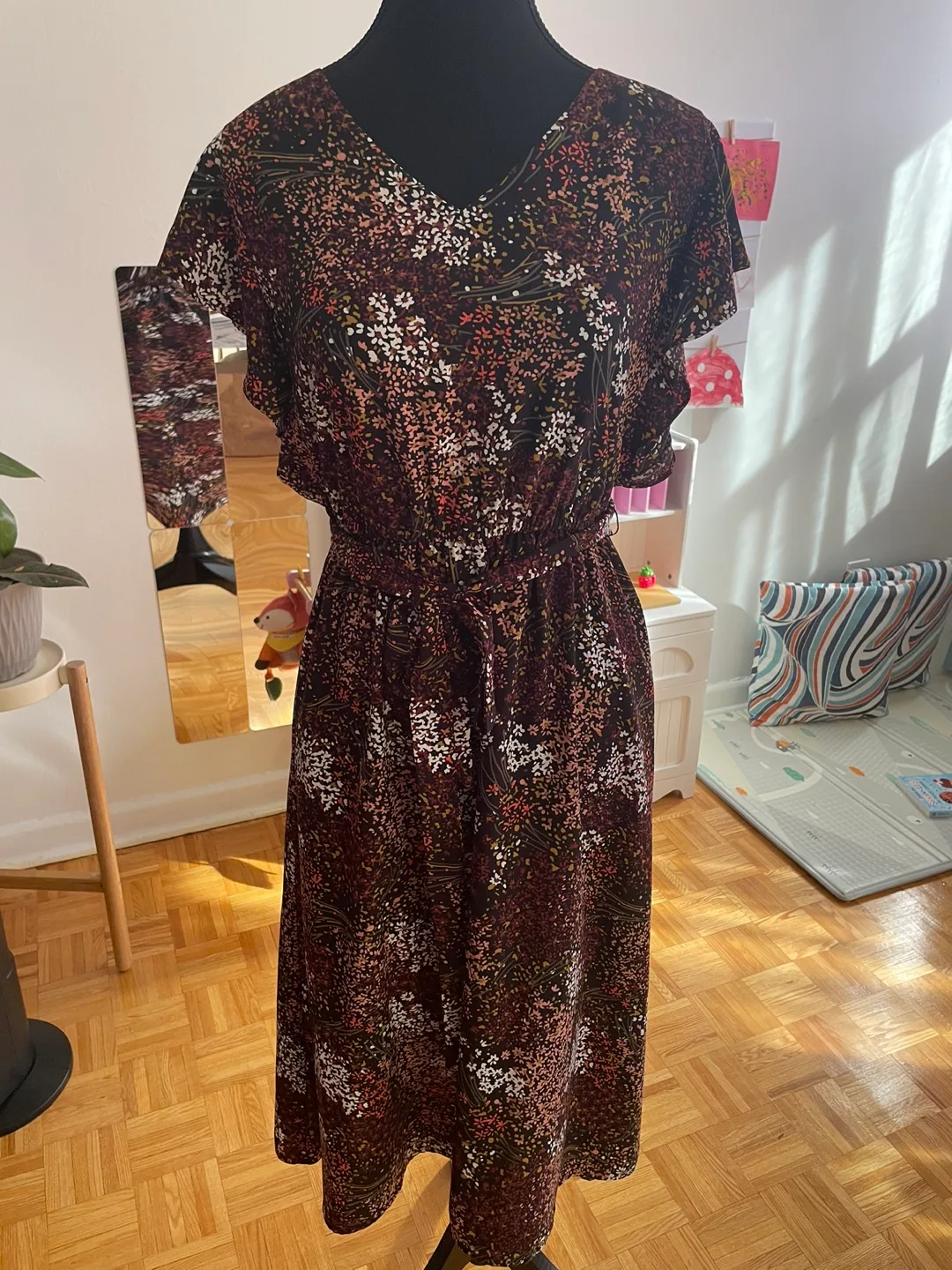 Floral Midi Dress with Tie Waist thumbnail
