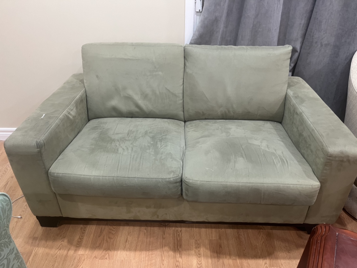 Green Loveseat - photo 2