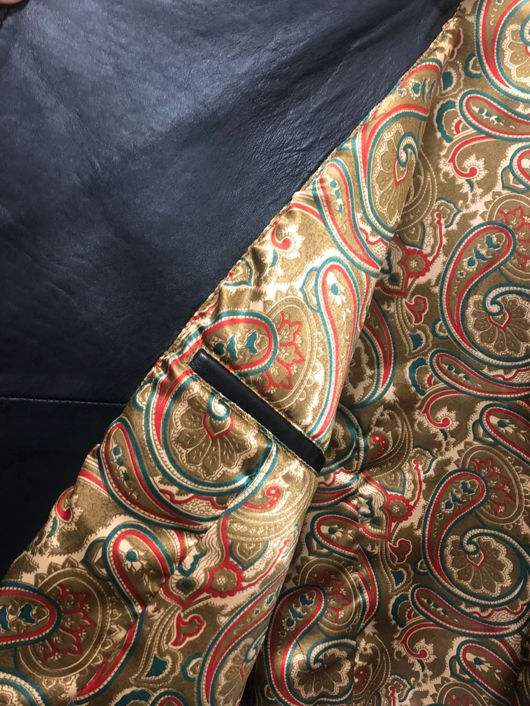 Black Leather Jacket image indicator(6)