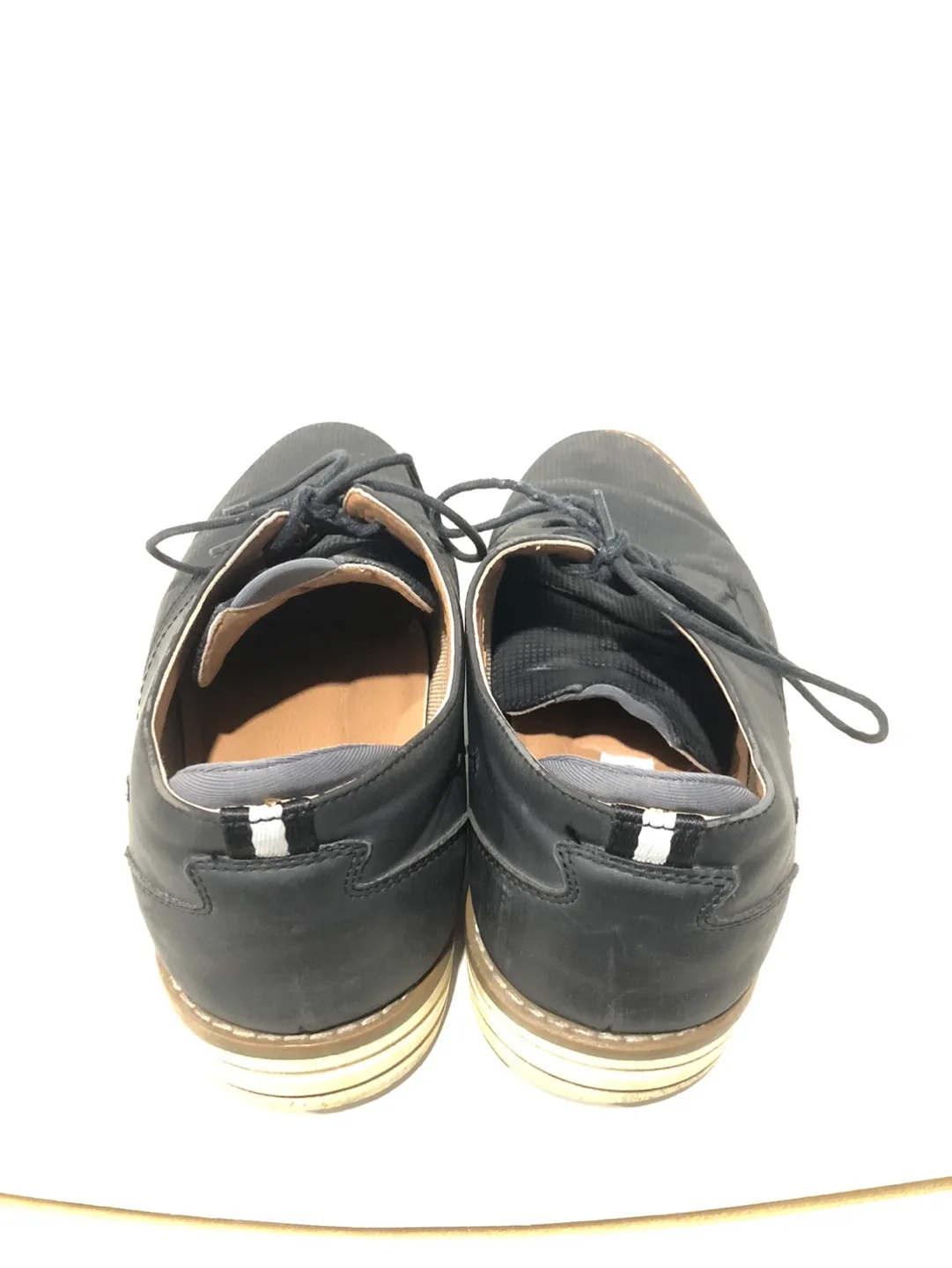 Steve Madden Men's Black Leather Shoes image indicator(2)