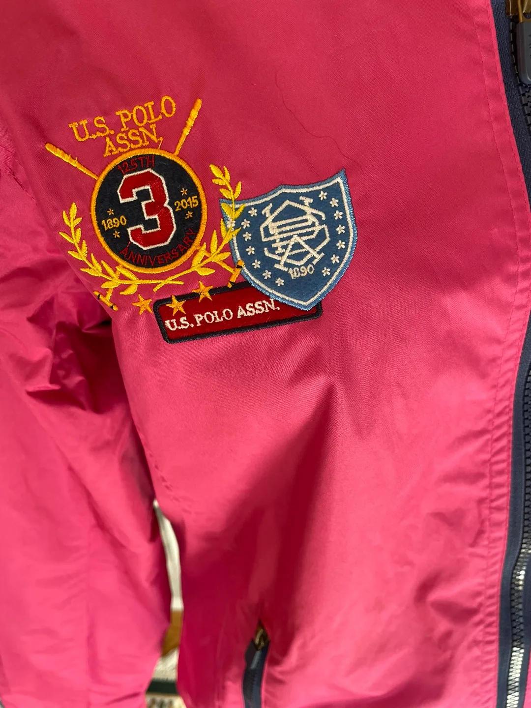 🇨🇦🍁US Polo Assn. Vibrant Pink Windbreaker image indicator(4)