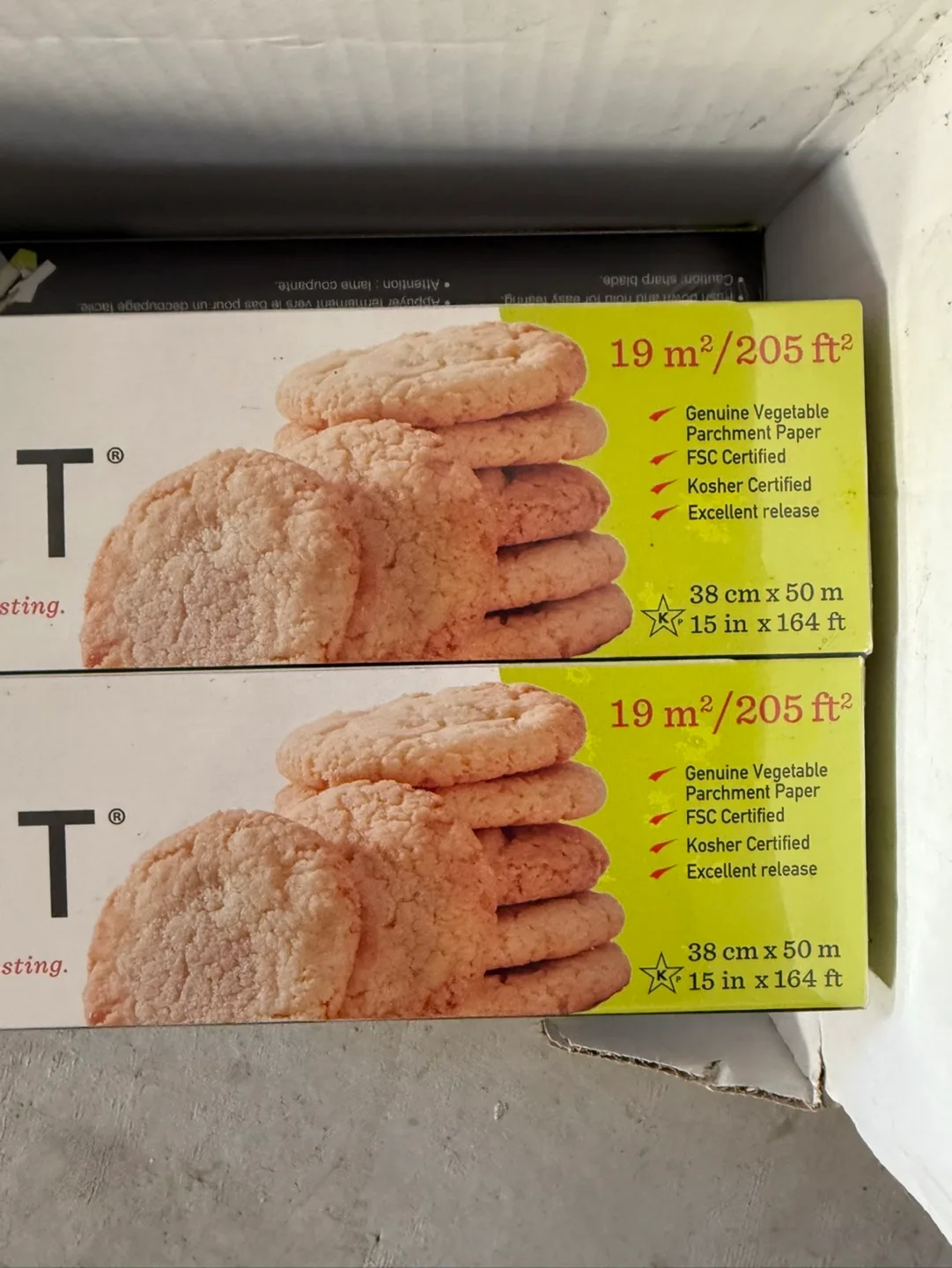 X8 Kirkland Signature Culinary Parchment Papers image indicator(2)