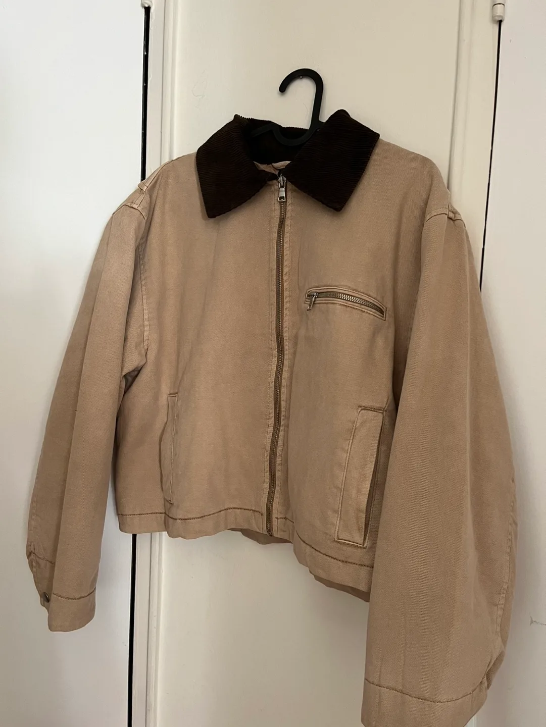 Viral H&M jacket thumbnail
