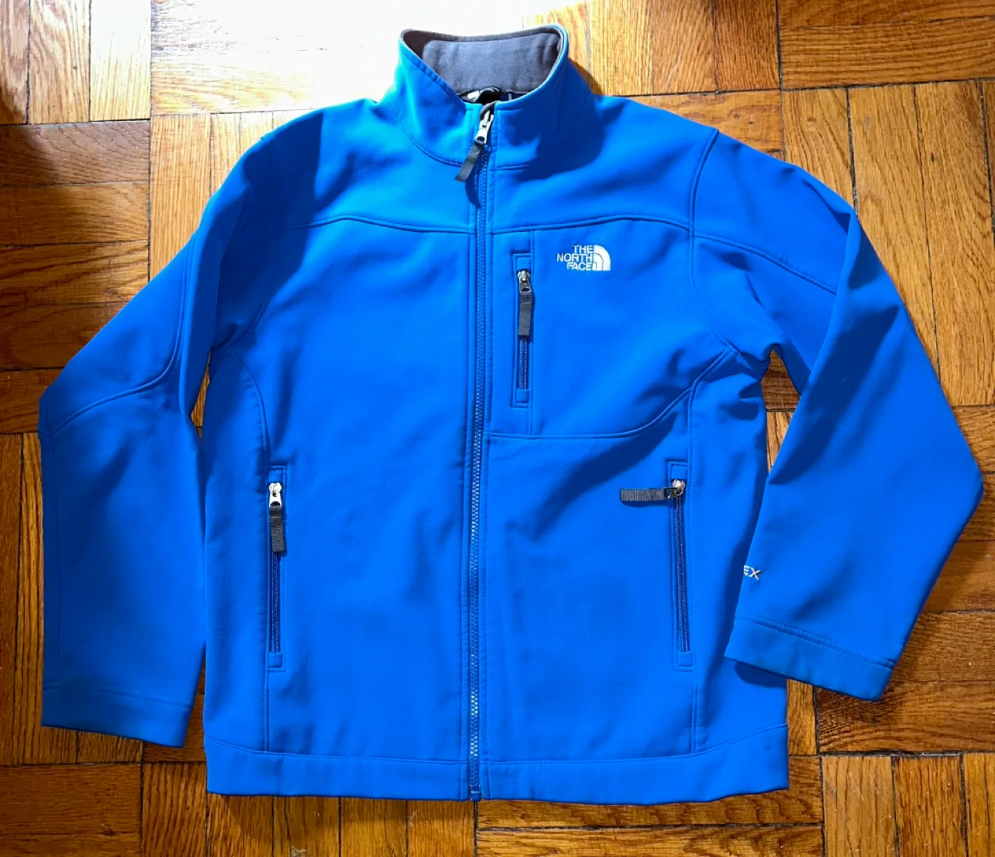 The North Face Boys' Size Large Royal Blue Jacket thumbnail