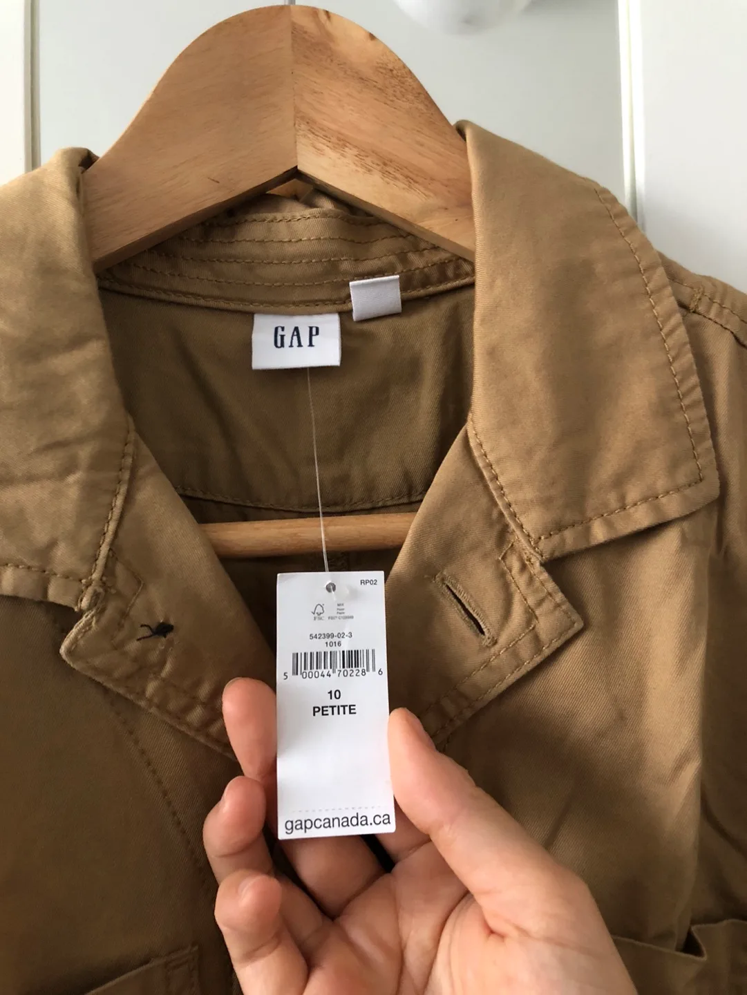 Gap Petite Utility Jumpsuit image indicator(3)