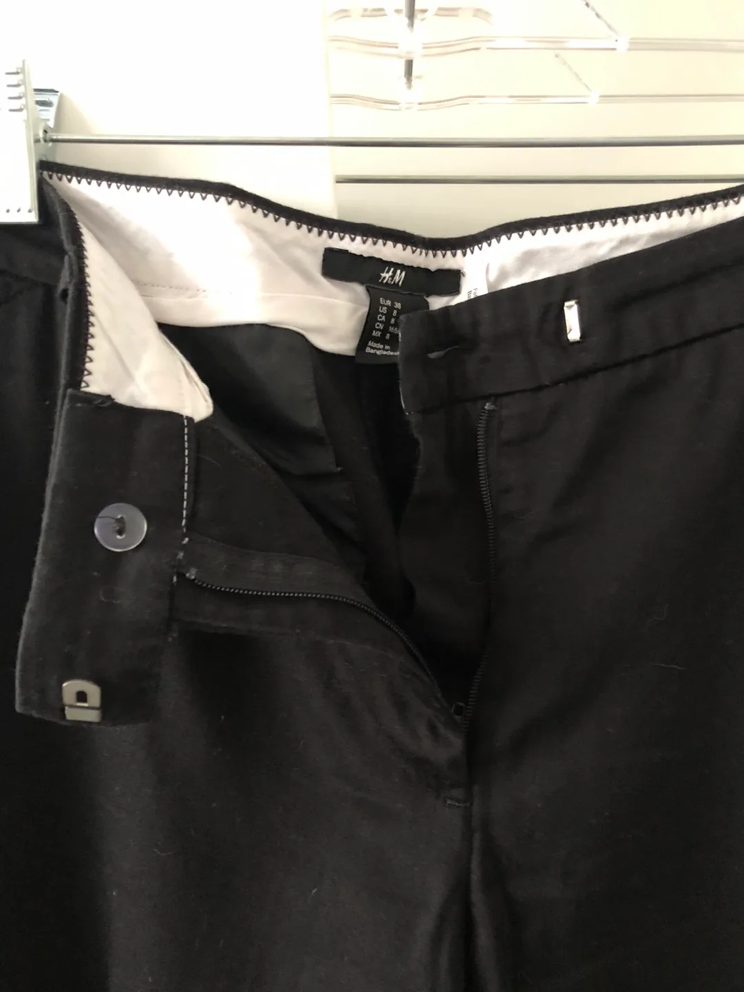 H&M Black Dress Pants image indicator(4)