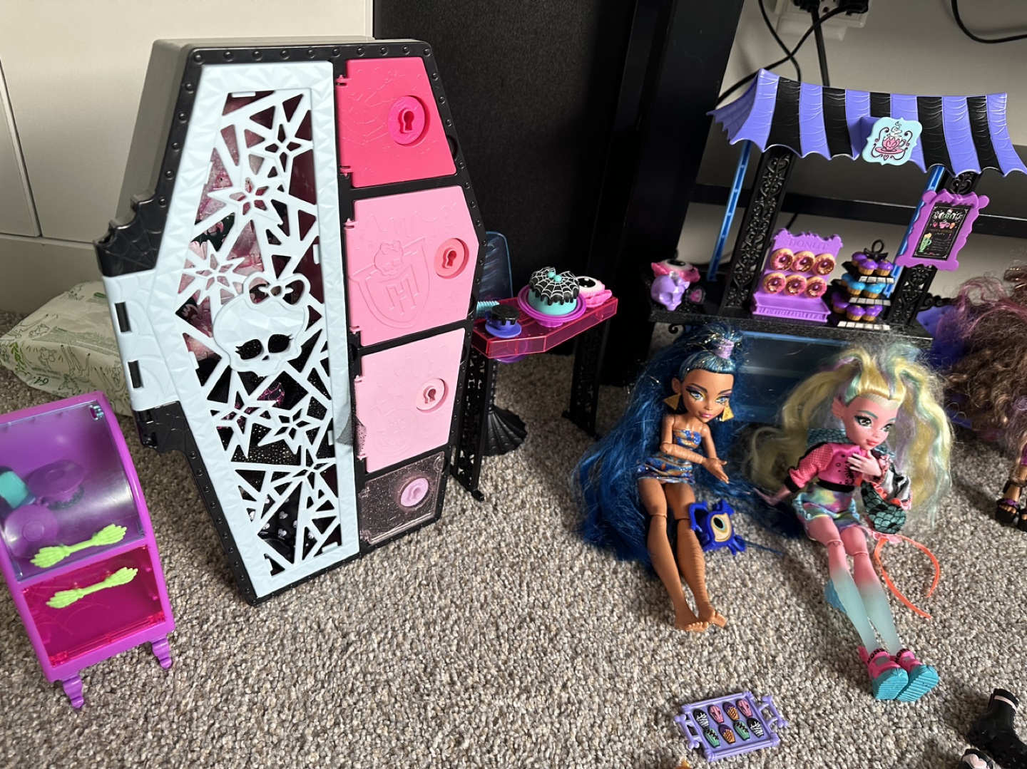 Monster High Dolls and Accessories - photo 2