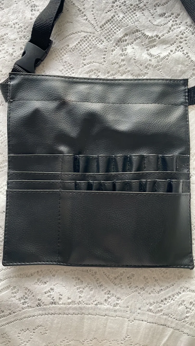 Makeup Brush Belt Waist Bag 🆕 image indicator(2)