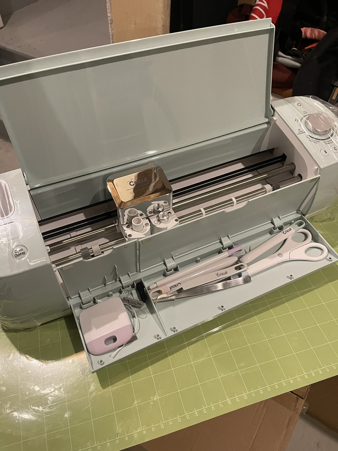 Cricut Explore Air 2 Cutting Machine