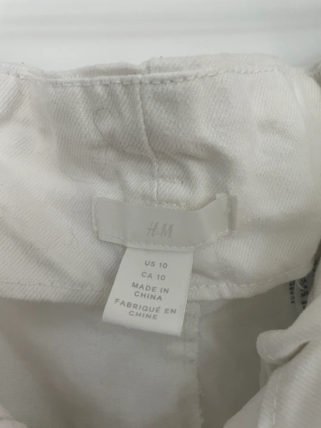 White High Waisted Paperbag Pants image indicator(4)