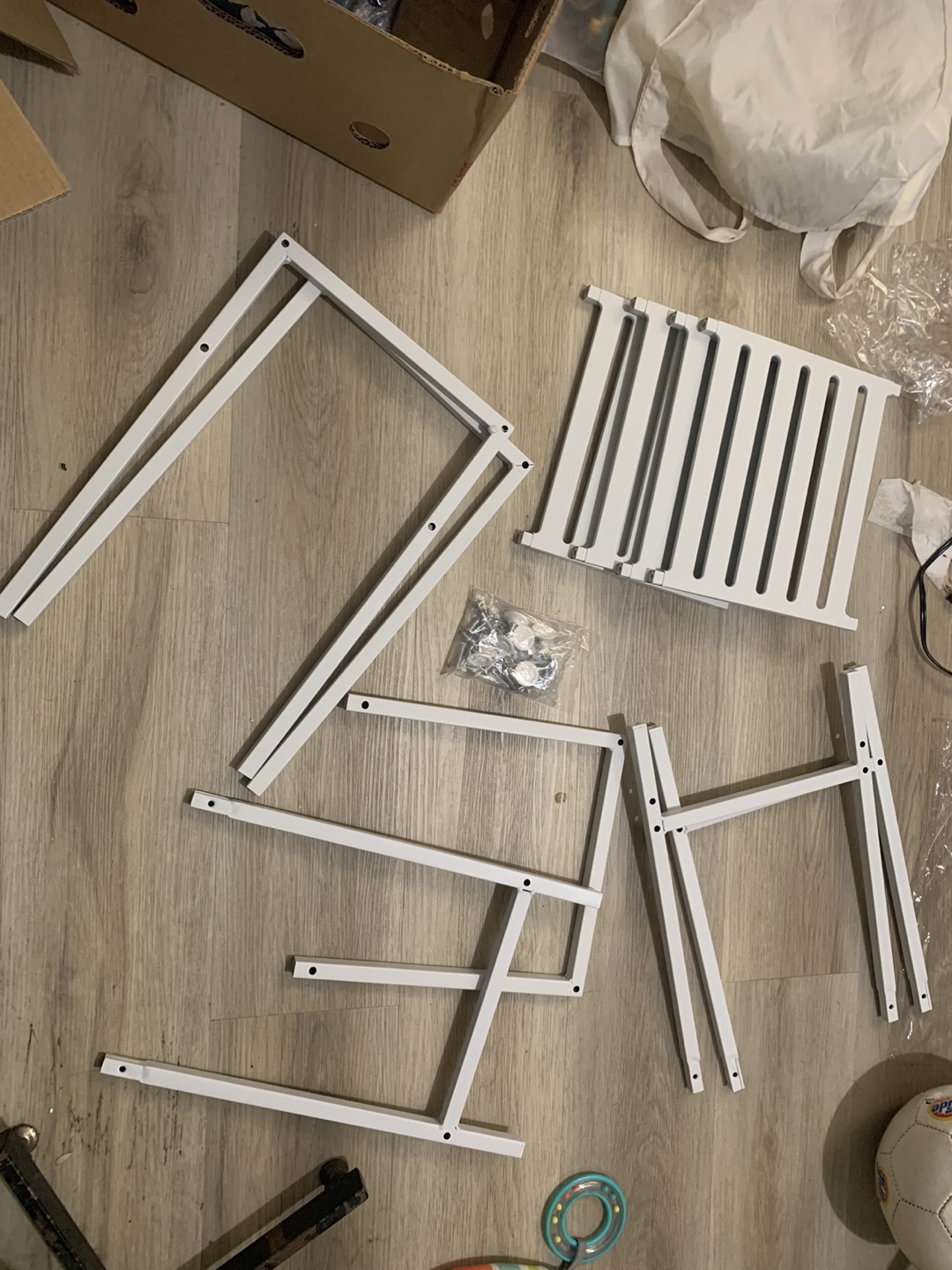 Plant stand i have in white color brand new - photo 3