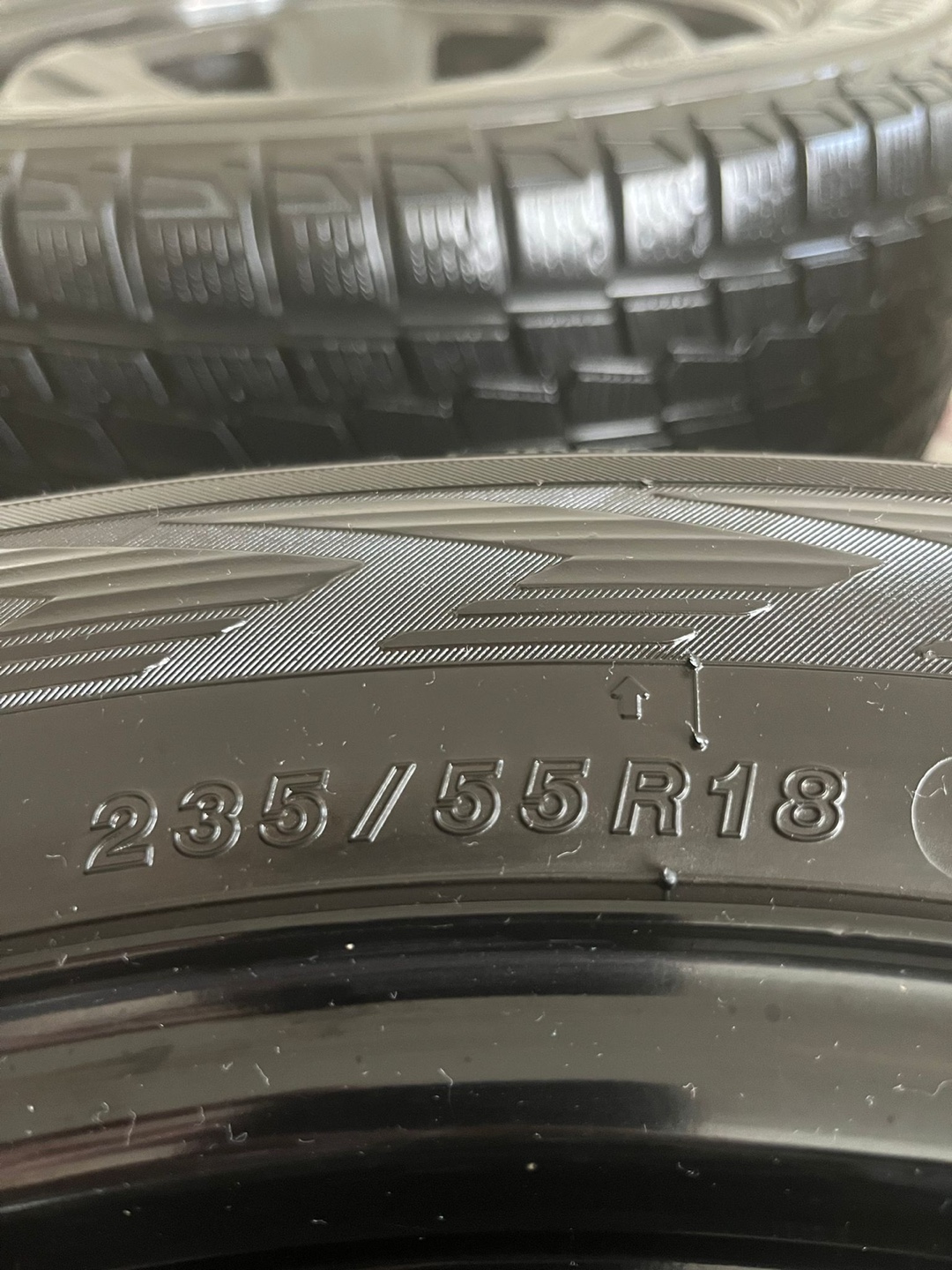 Set of 4 Yokohama Winter Tires - photo 5